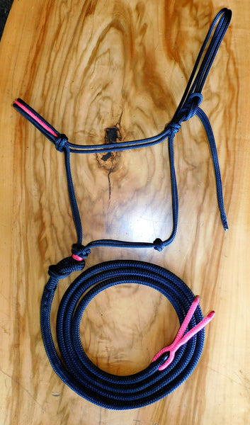 Marine rope Inset halter and lead set black/pink.